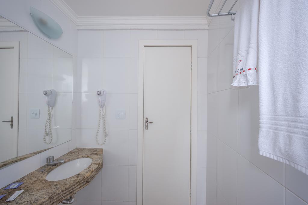 Abba Hotel Betim Kültér fotó