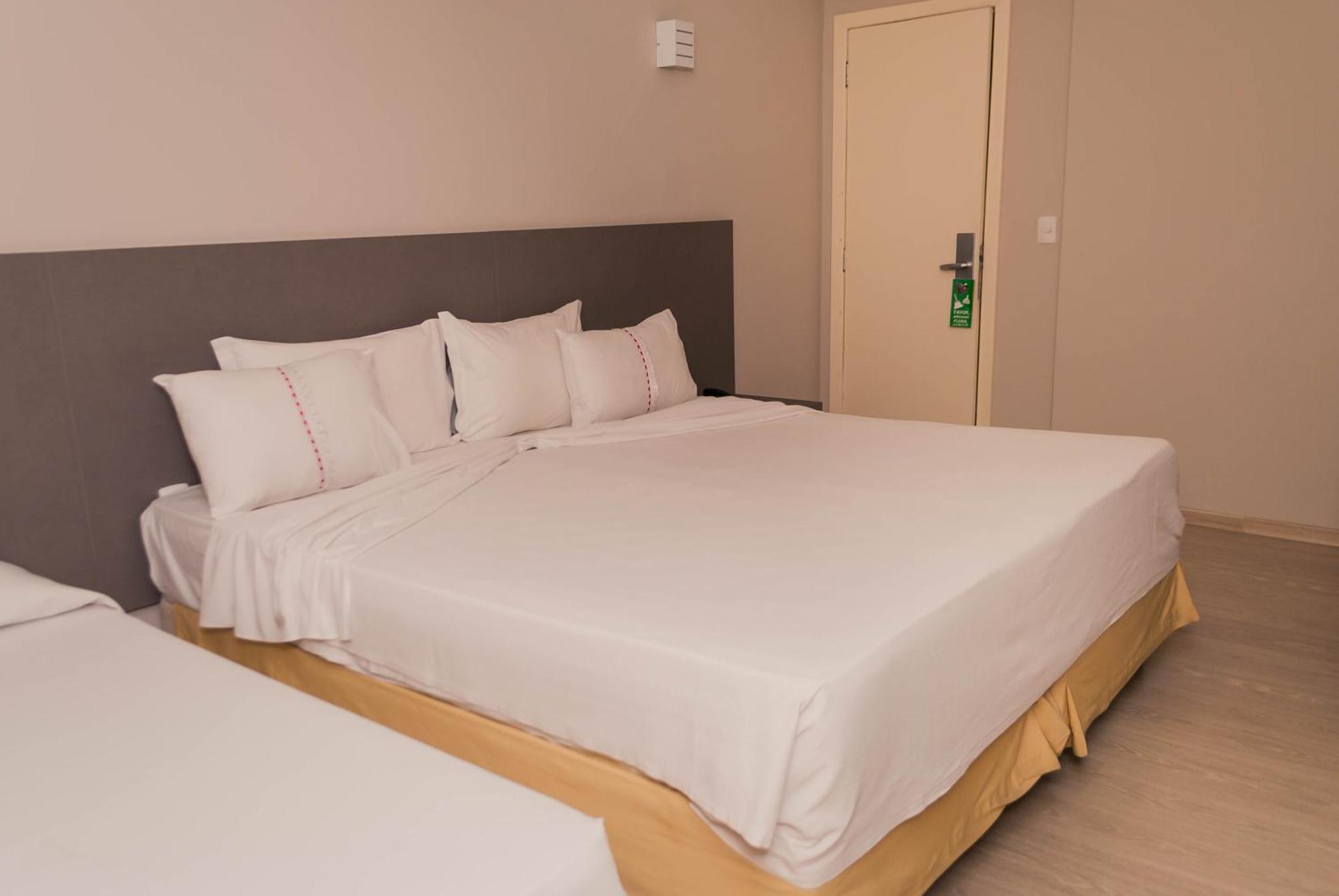 Abba Hotel Betim Kültér fotó
